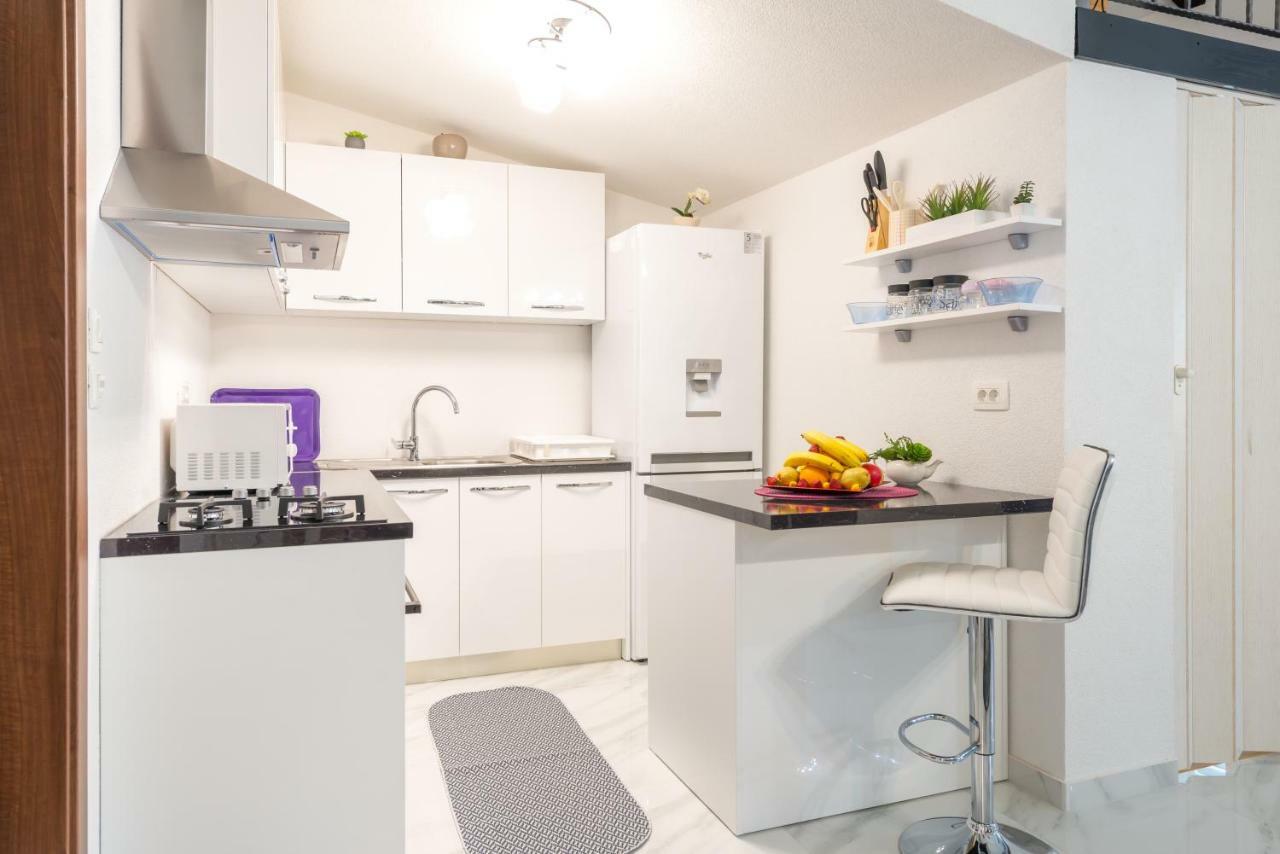 Tranquility And Nature In 4 Bedroom With Sea View Mokošica المظهر الخارجي الصورة