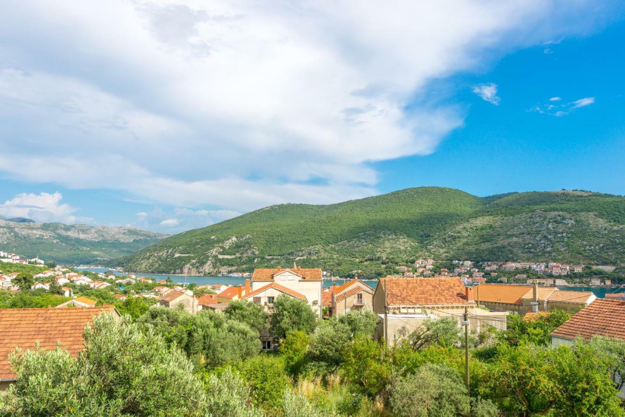 Tranquility And Nature In 4 Bedroom With Sea View Mokošica المظهر الخارجي الصورة