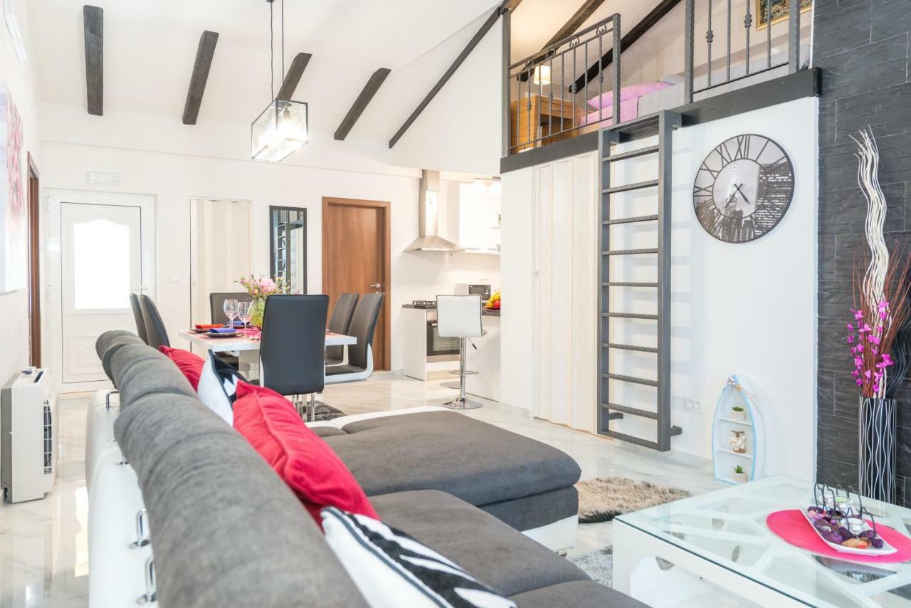 Tranquility And Nature In 4 Bedroom With Sea View Mokošica المظهر الخارجي الصورة